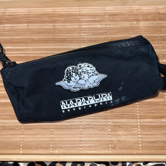 FIORUCCI Cosmetic Bag - Picture 4 of 12